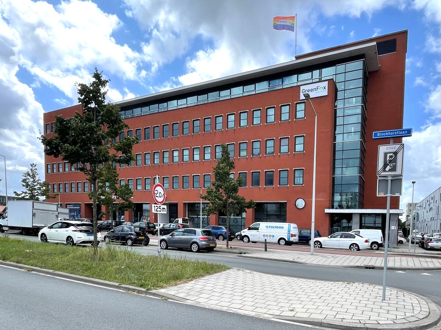 View photo 3 of Binckhorstlaan 299