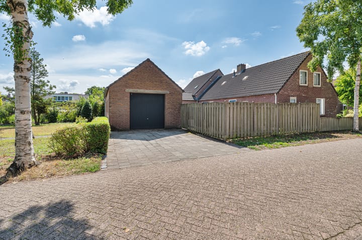 Foto 33 van Rietstraat 10