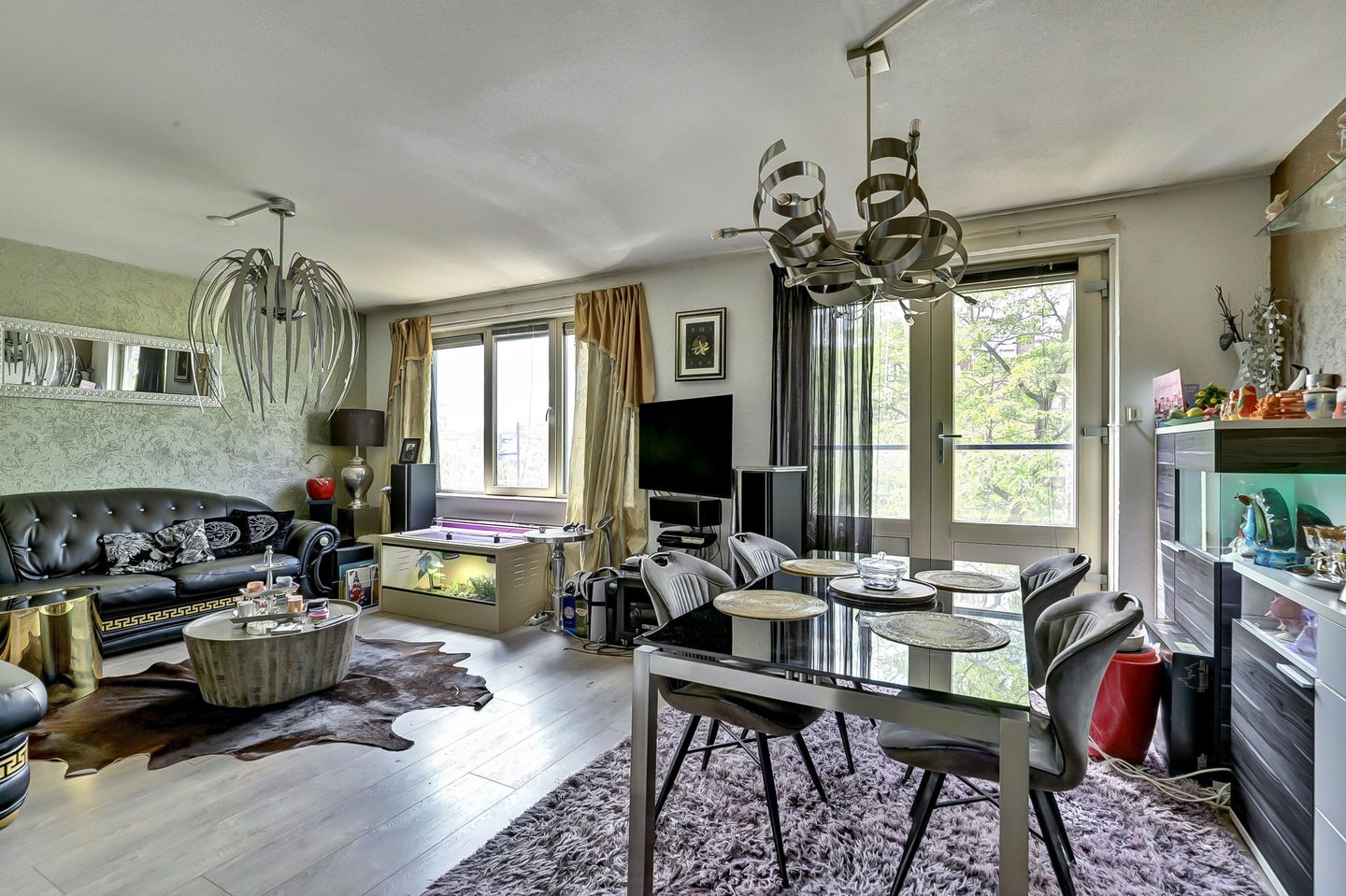 Foto 10 van Avenue Carré 192