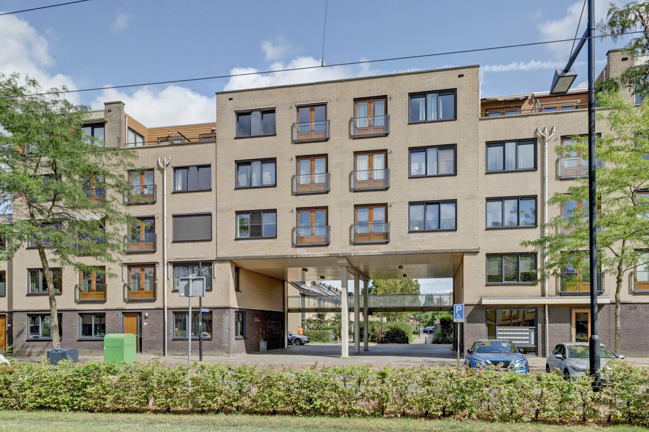 Foto 24 van Avenue Carré 192