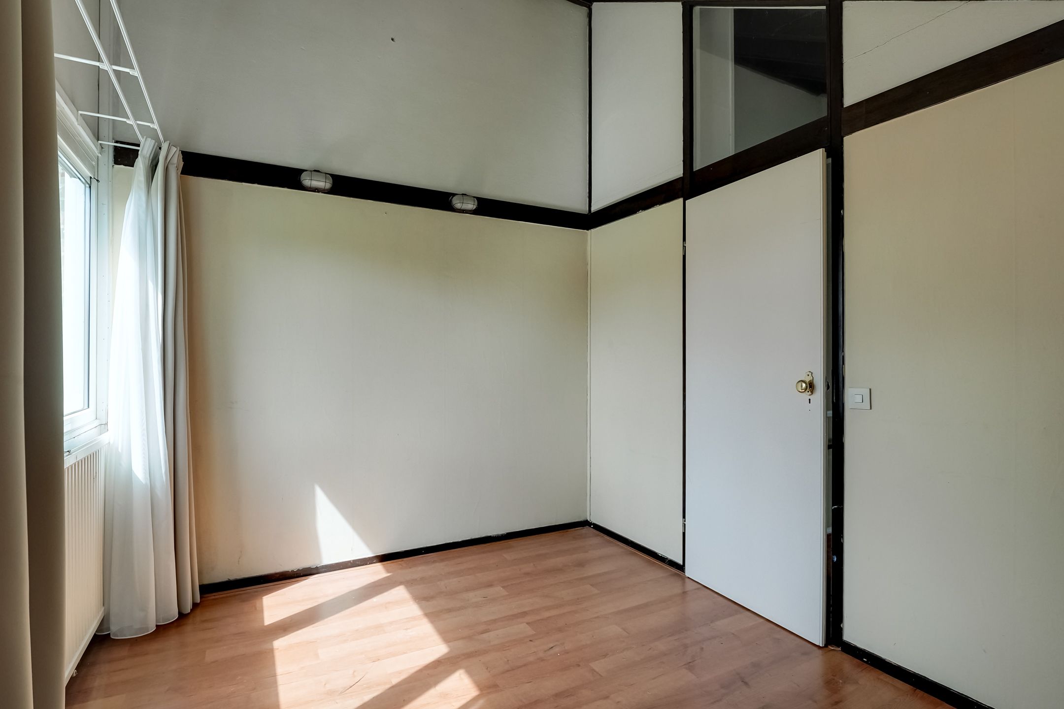 Photo 36 of Baljuw 54