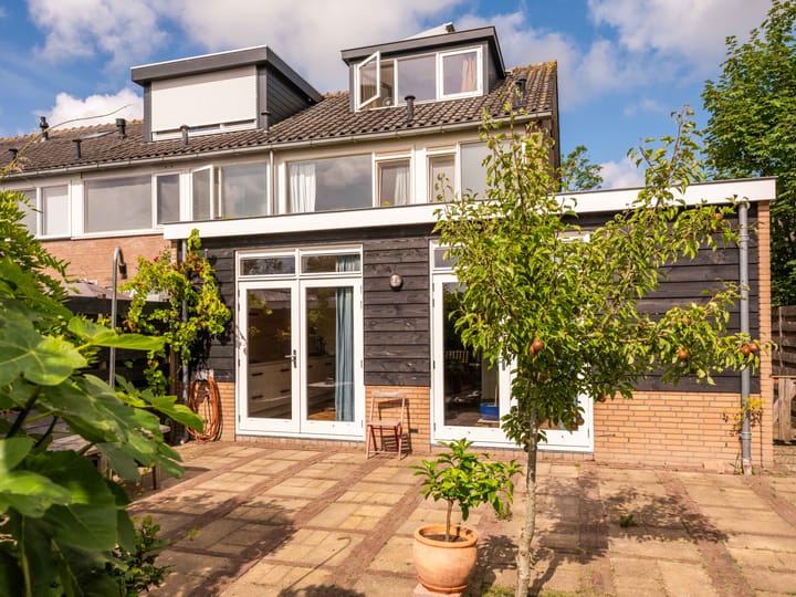 Foto 25 van Wijzend 30