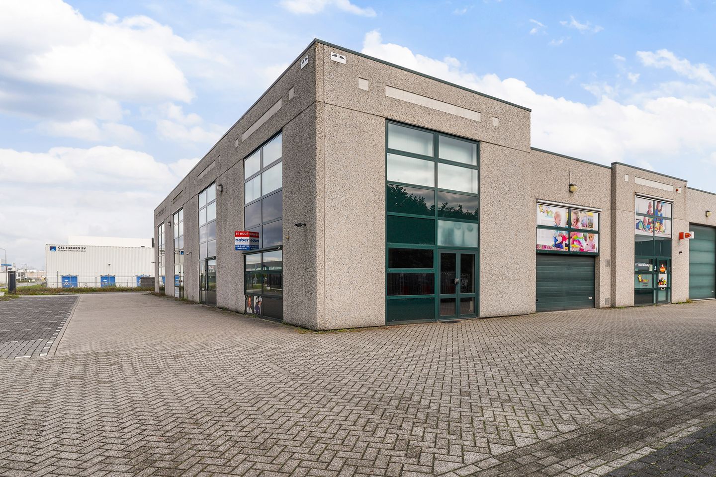 Bekijk foto 4 van Aphroditestraat 75