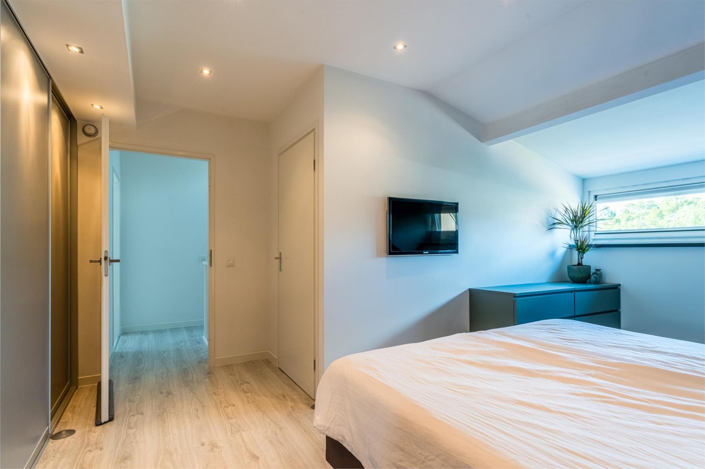 Foto 34 van Schutter 14