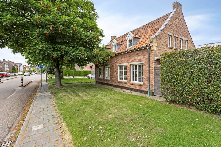 Stationsstraat 6