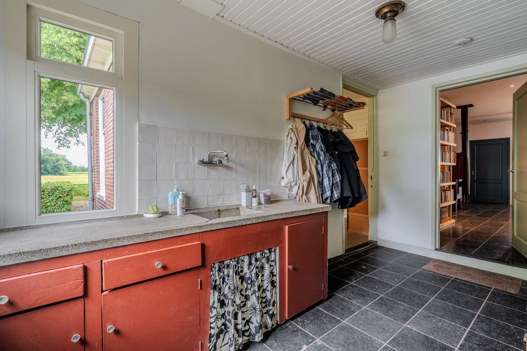 Foto 28 van Weenderstraat 35