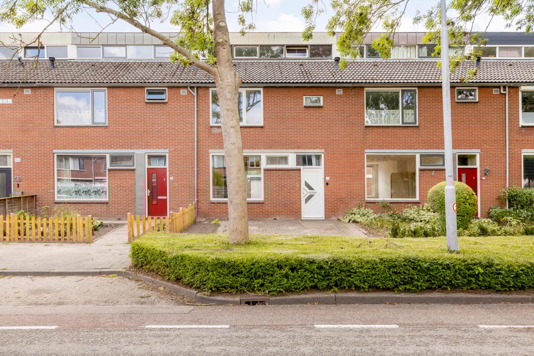 Photo 8 of Haringvlietstraat 53