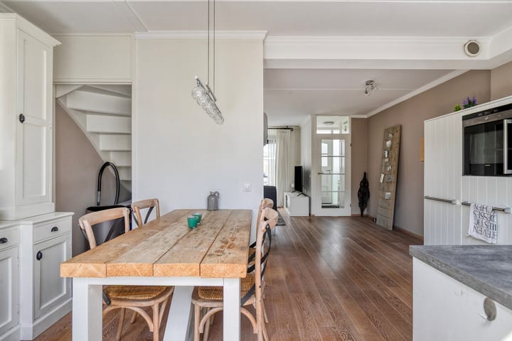 Foto 20 van Mozartstraat 244