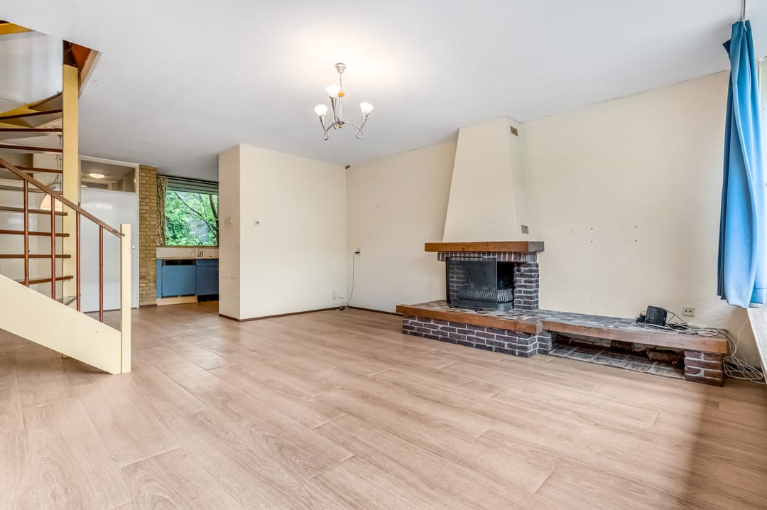 Photo 8 of Roghorst 114