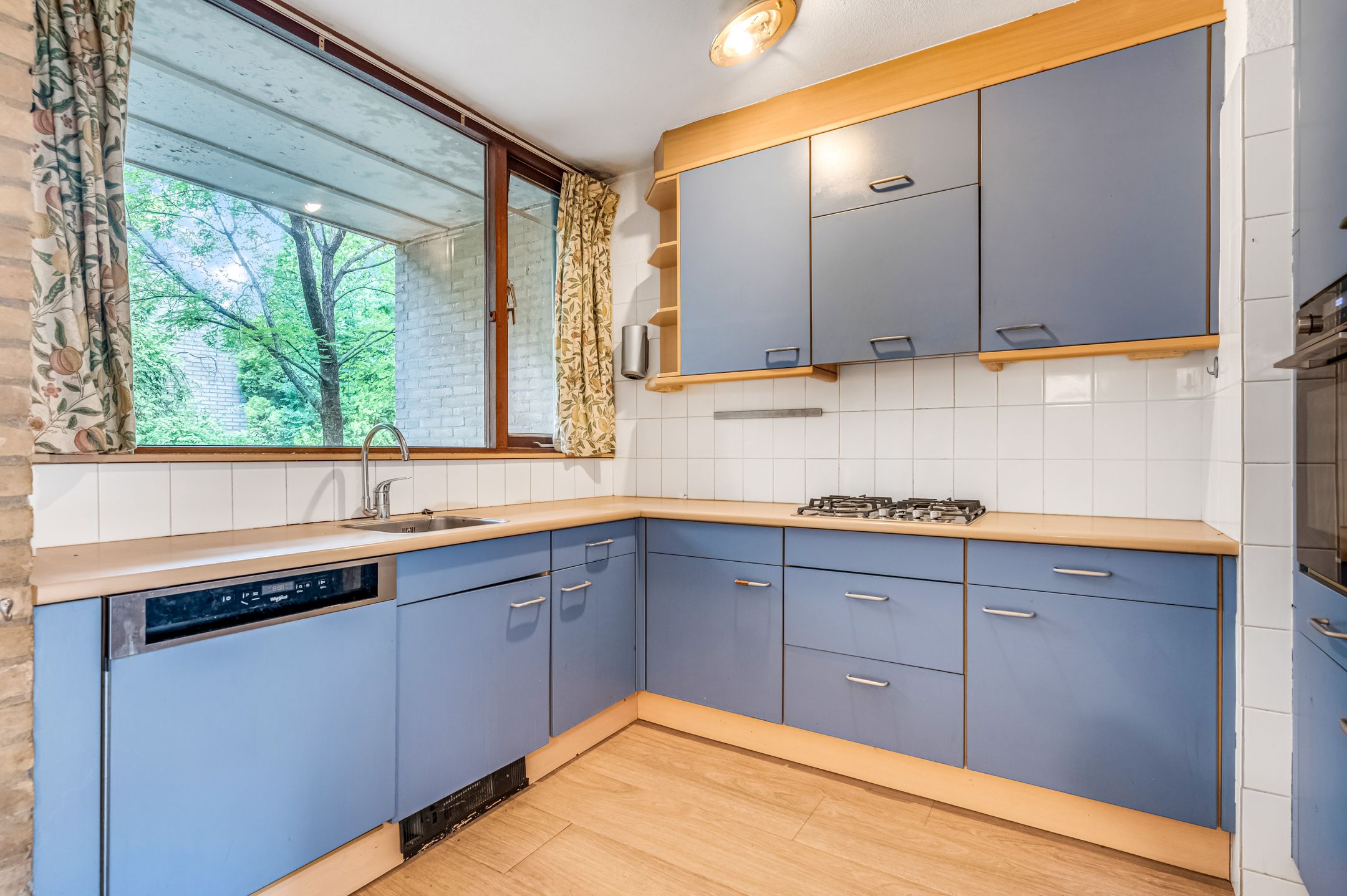 Photo 9 of Roghorst 114