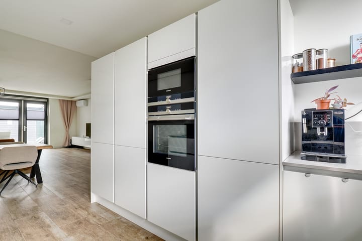 Foto 13 van Valeriaanweg 249