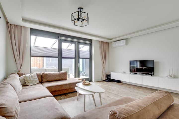 Foto 19 van Valeriaanweg 249