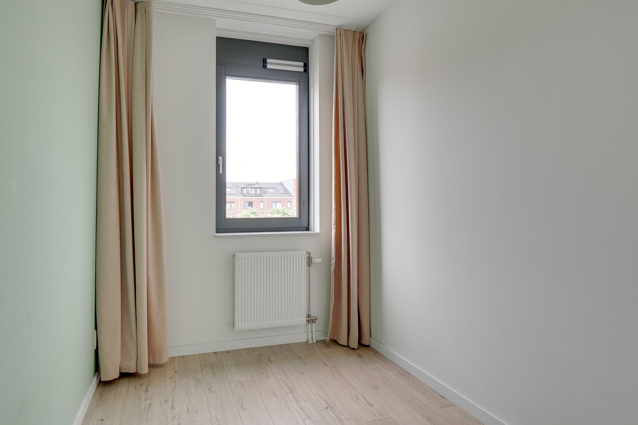 Foto 36 van Valeriaanweg 249