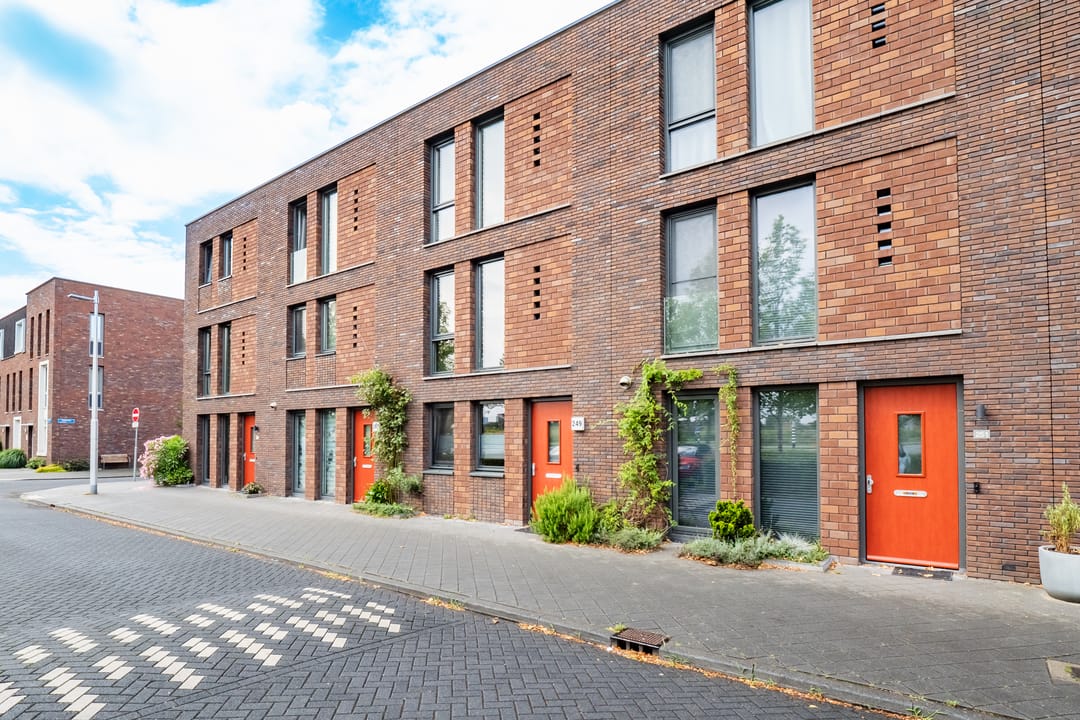 Foto 46 van Valeriaanweg 249