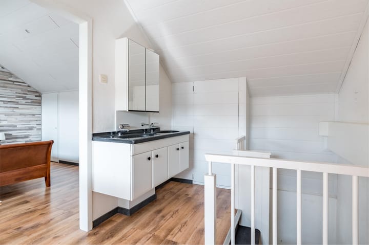 Photo 37 of Dr. Abraham Kuyperlaan 3-A