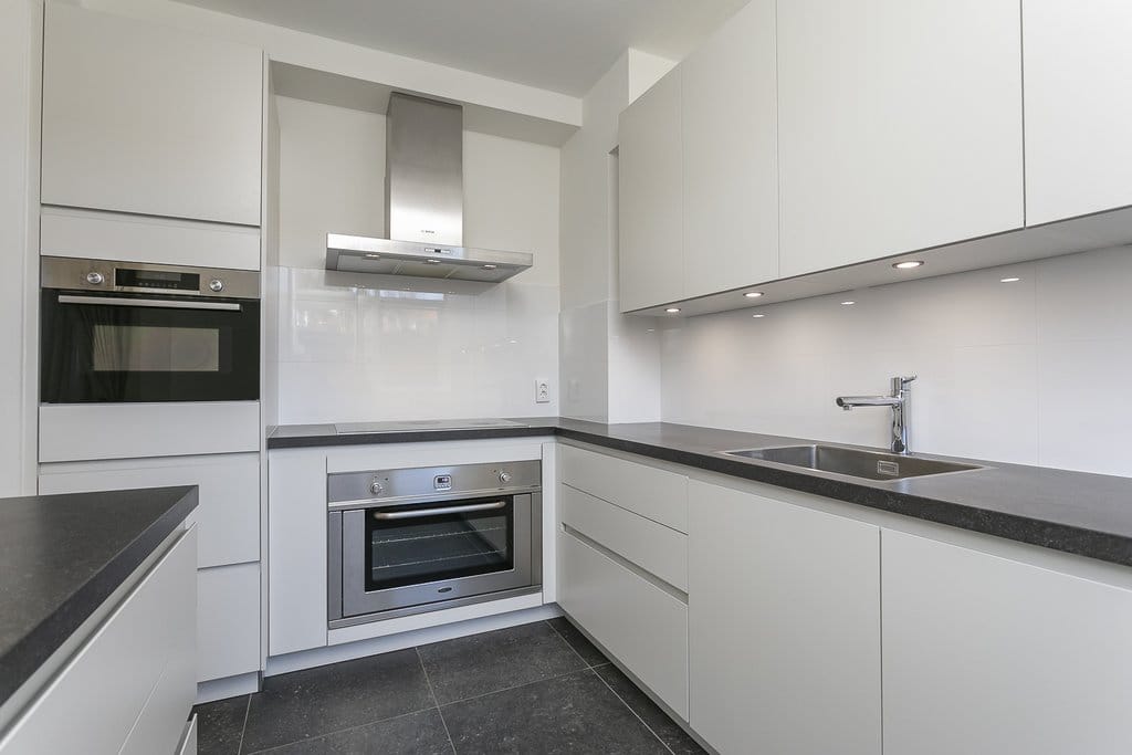 Photo 11 of Van Boetzelaerlaan 10