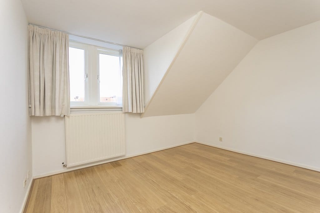 Photo 18 of Van Boetzelaerlaan 10