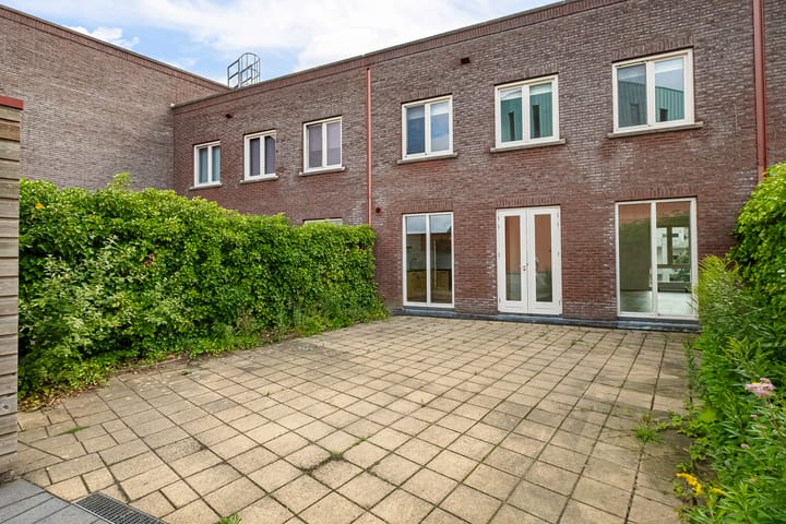 Photo 15 of Oldenzaalsestraat 1-18