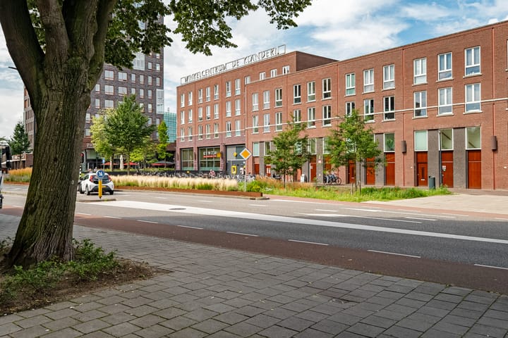 Photo 41 of Oldenzaalsestraat 1-18