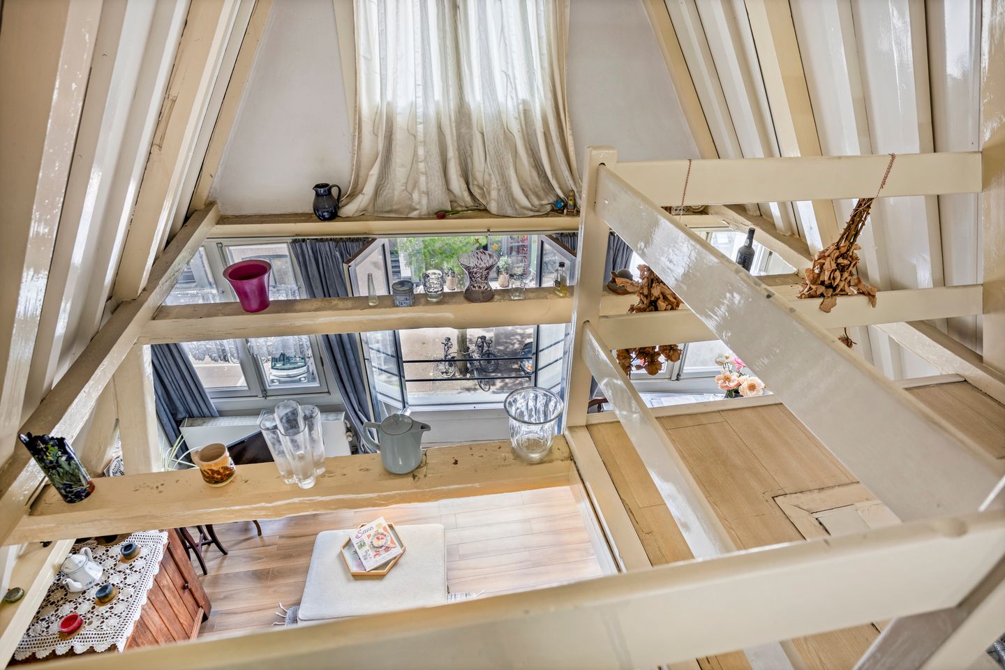 Foto 44 van Spuistraat 47-H