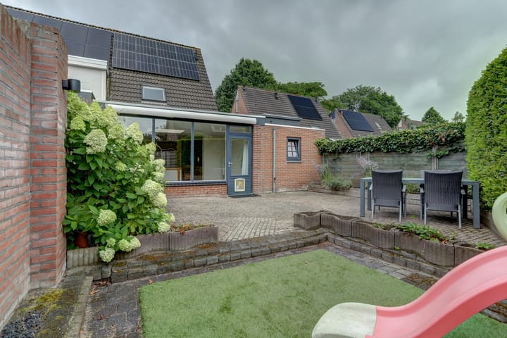 Foto 5 van Korenbloemstraat 24