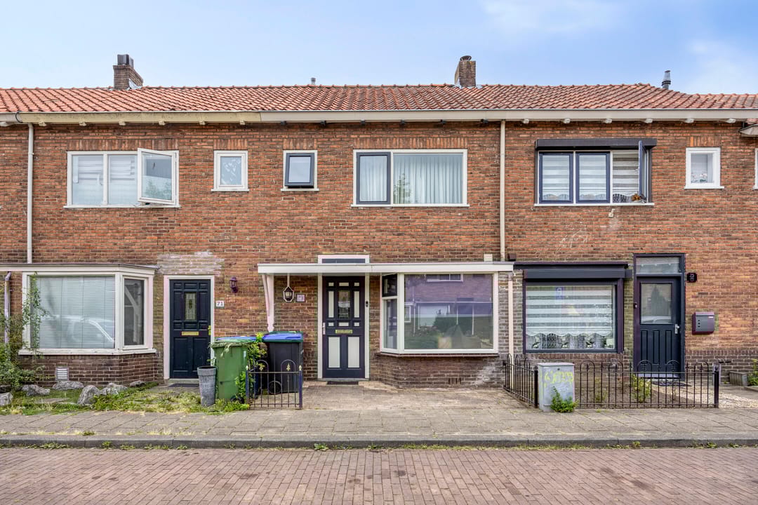 Photo 1 of Haagdoornstraat 73