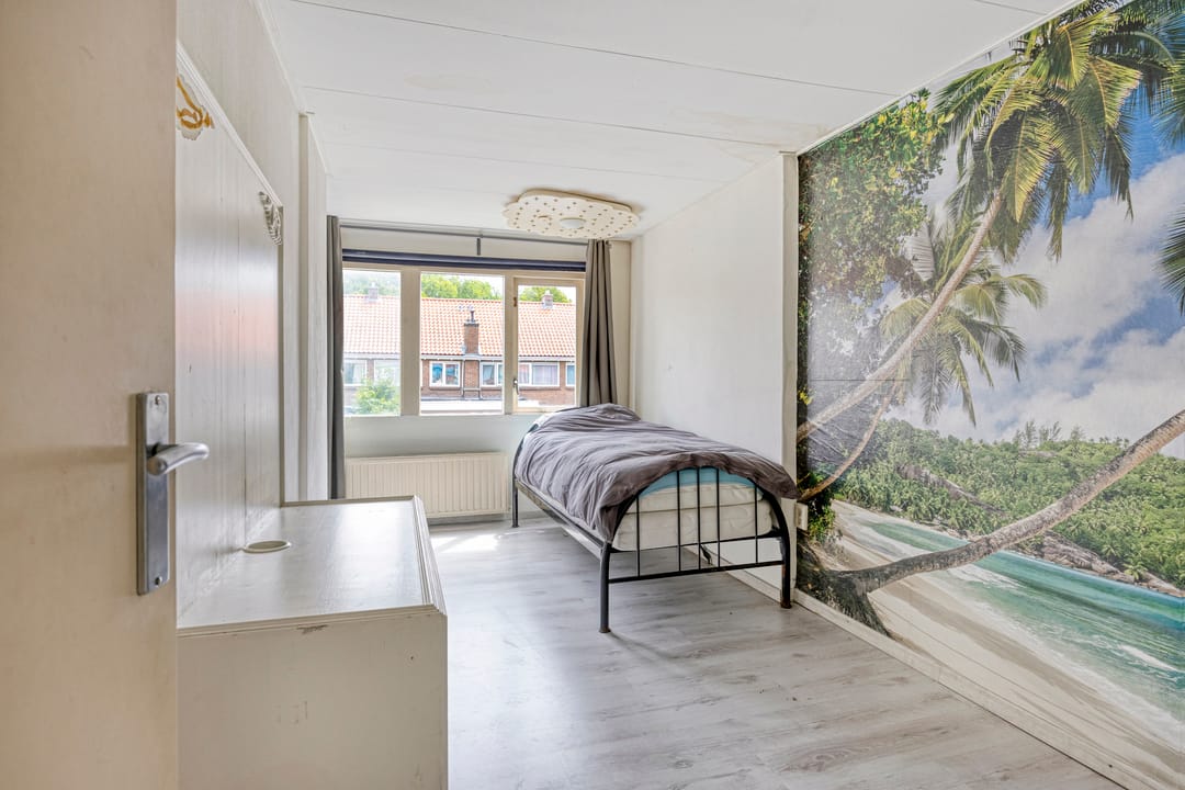 Photo 11 of Haagdoornstraat 73