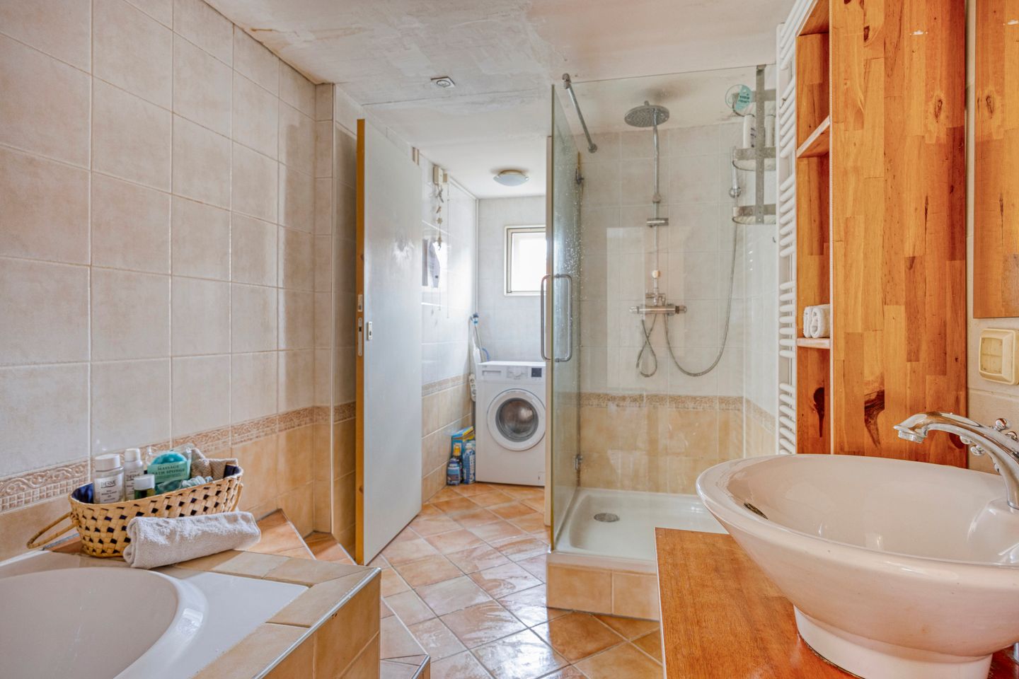 Photo 14 of Haagdoornstraat 73