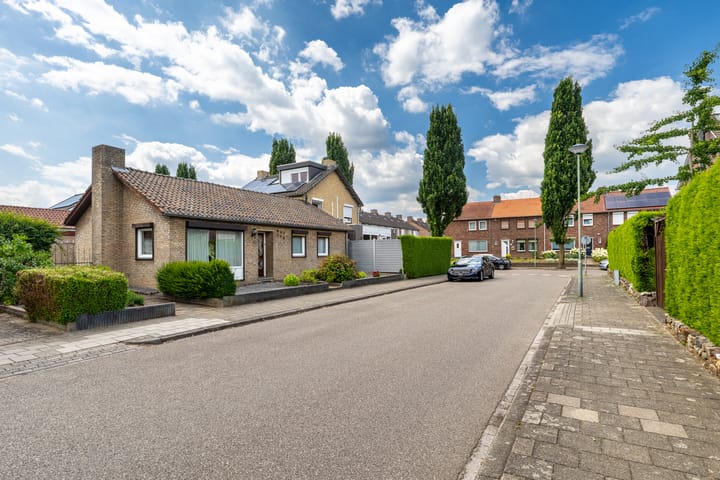 Foto 5 van Vroenhofstraat 50