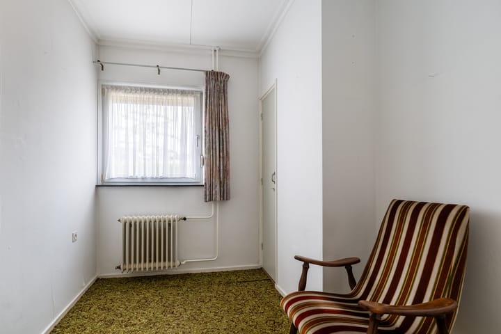 Photo 11 of Vroenhofstraat 50