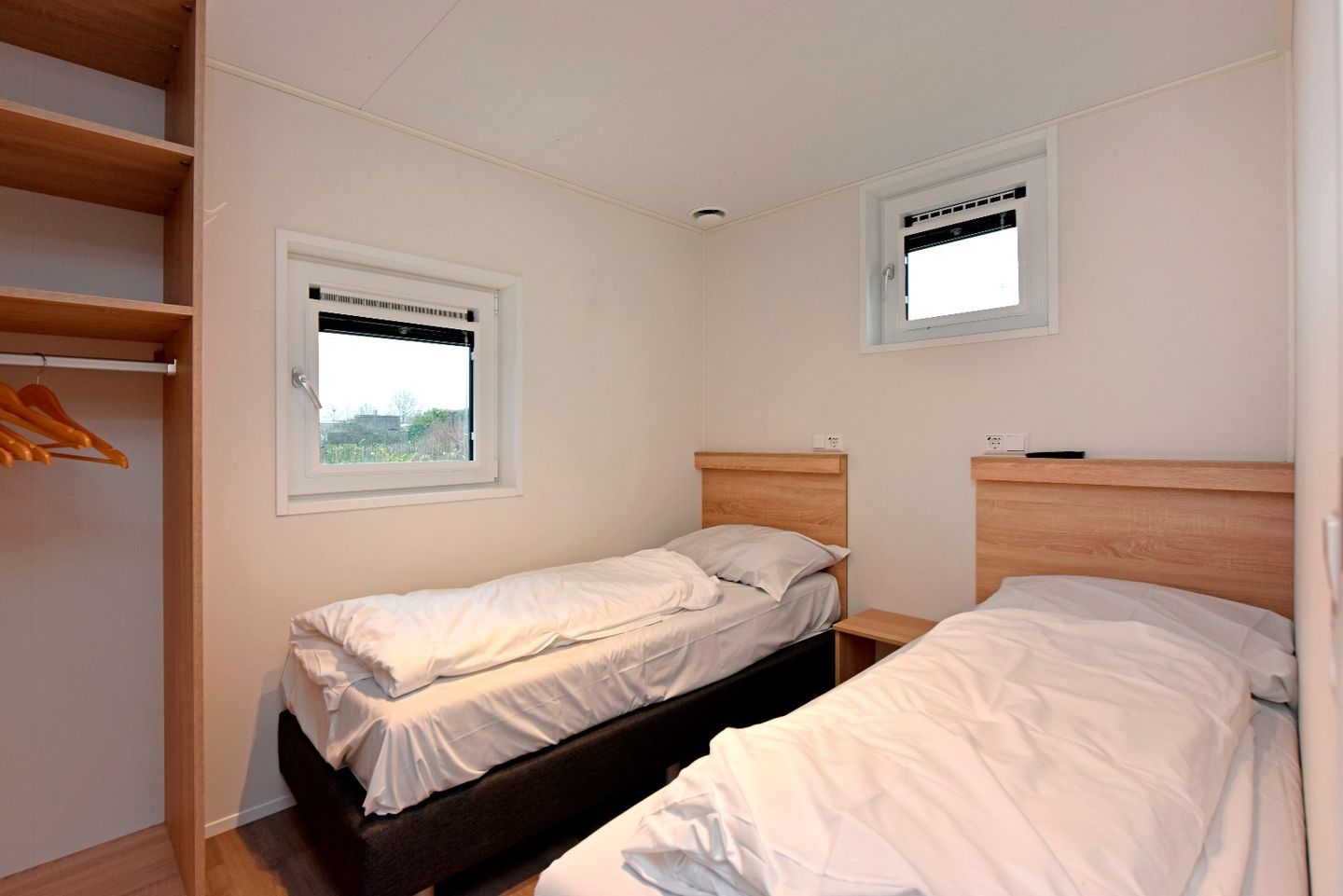 Photo 19 of Zeedijk 24-952