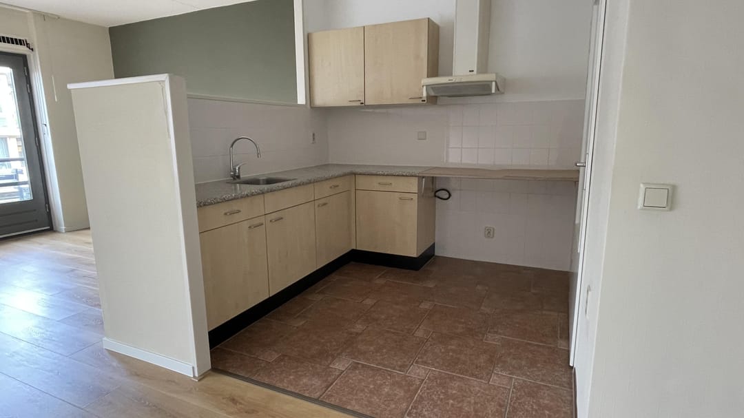 Foto 8 van Beneluxlaan 14