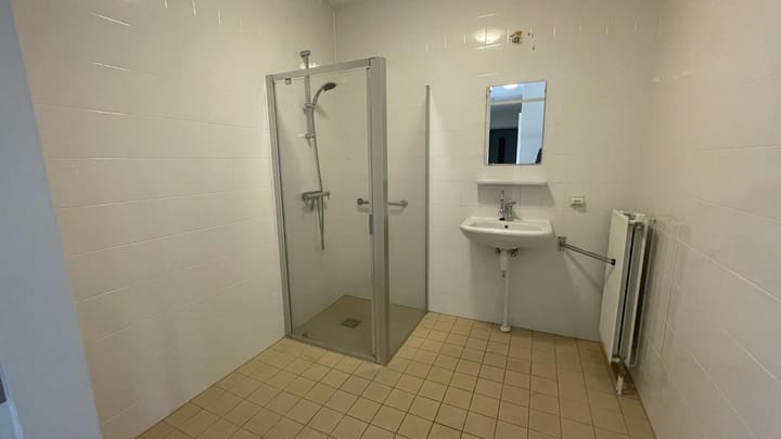 Foto 12 van Beneluxlaan 14