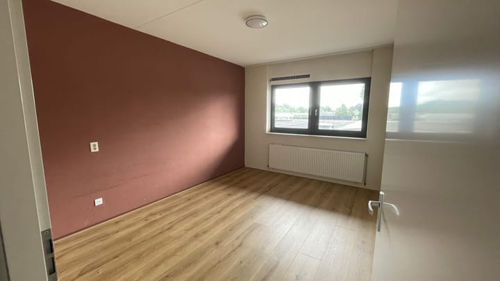 Foto 14 van Beneluxlaan 14