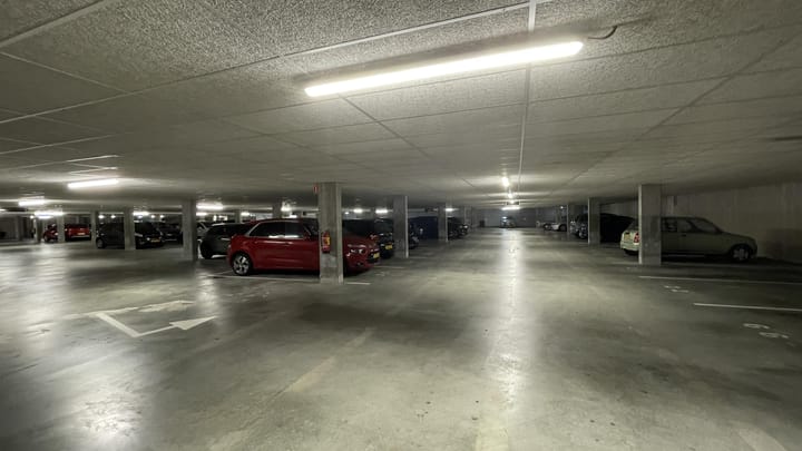 Foto 16 van Beneluxlaan 14