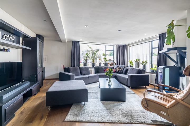 Foto 9 van Rijksweg 47