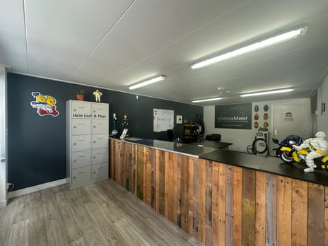 View photos
