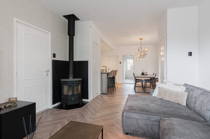 Foto 8 van Oudewerfslaan 27