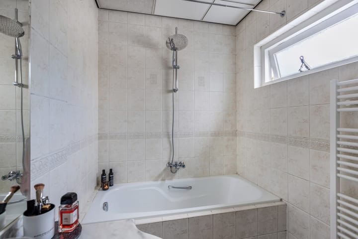 Foto 50 van Landstraat 20