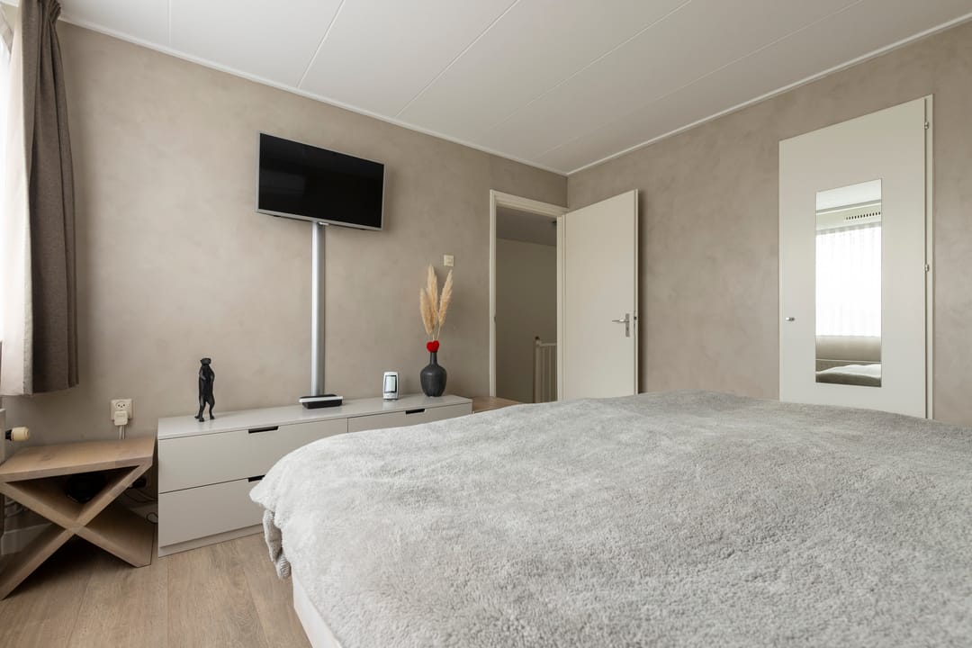 Photo 52 of Meergraaf 19