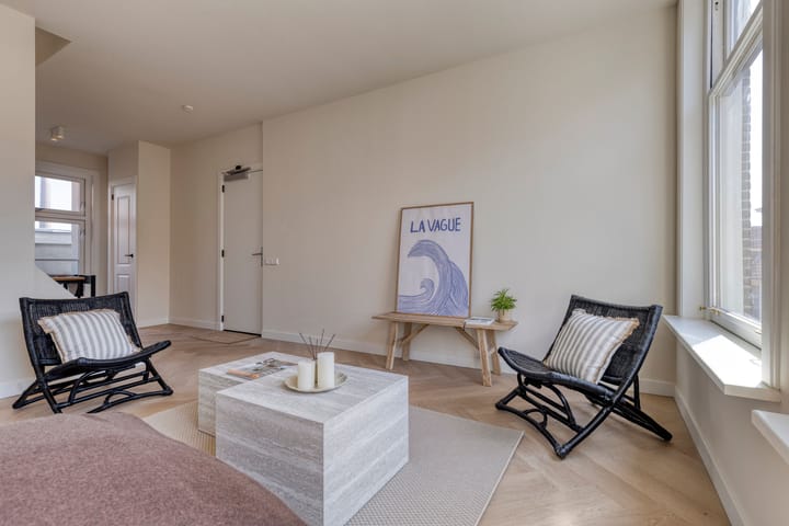 Photo 8 of Haarlemmerstraat 144-C