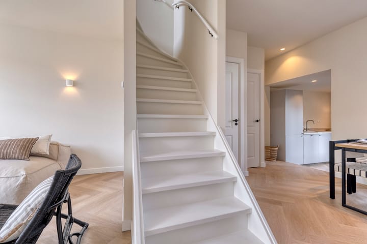 Photo 19 of Haarlemmerstraat 144-C