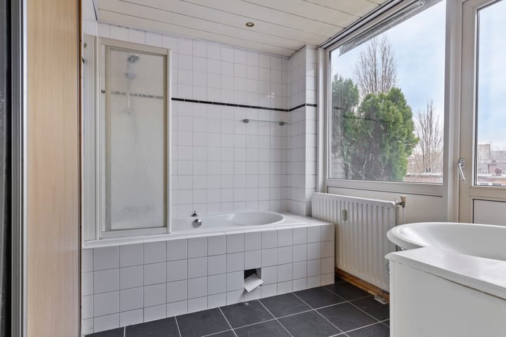 Foto 14 van Schiedamse Vest 53-D