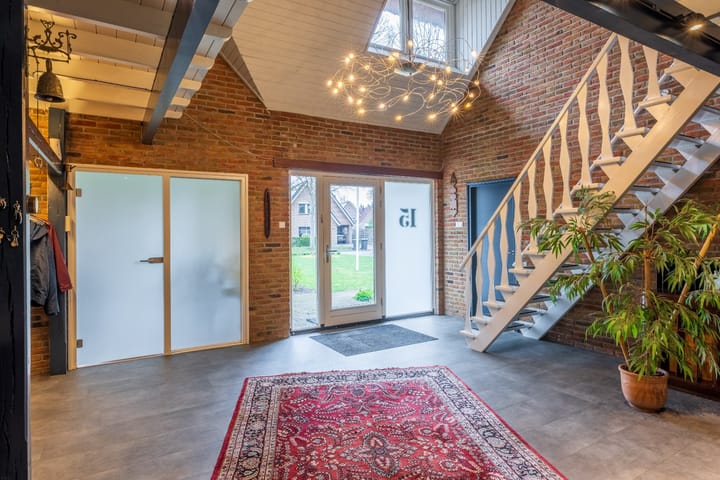 Foto 9 van Koninginneweg 15