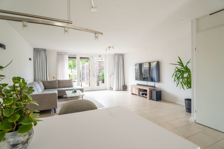 Foto 2 van Nijkampvaart 142