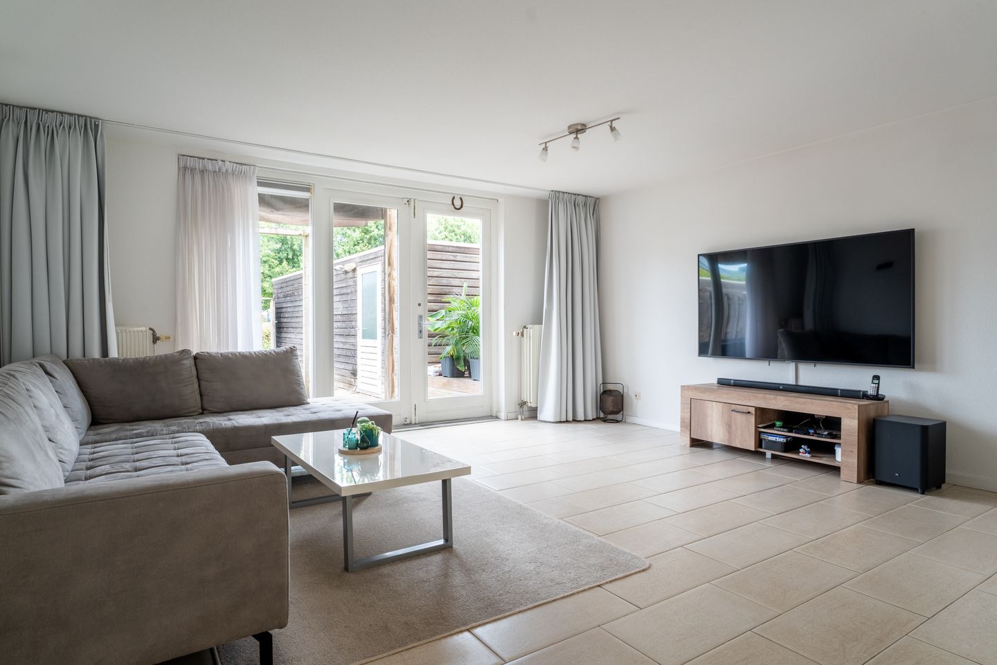 Photo 10 of Nijkampvaart 142