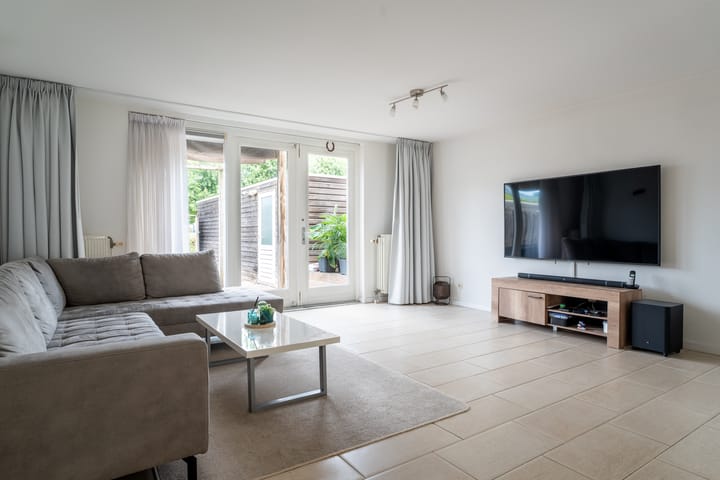 Foto 10 van Nijkampvaart 142