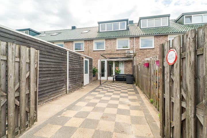 Foto 35 van Nijkampvaart 142