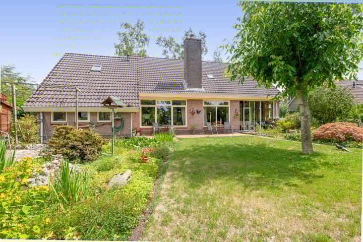 Foto 1 van Vijverlaan 9