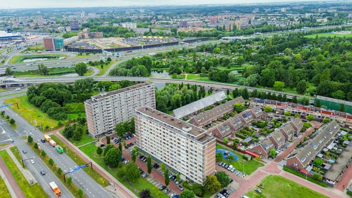 Foto 28 van Vlaardingerdijk 184